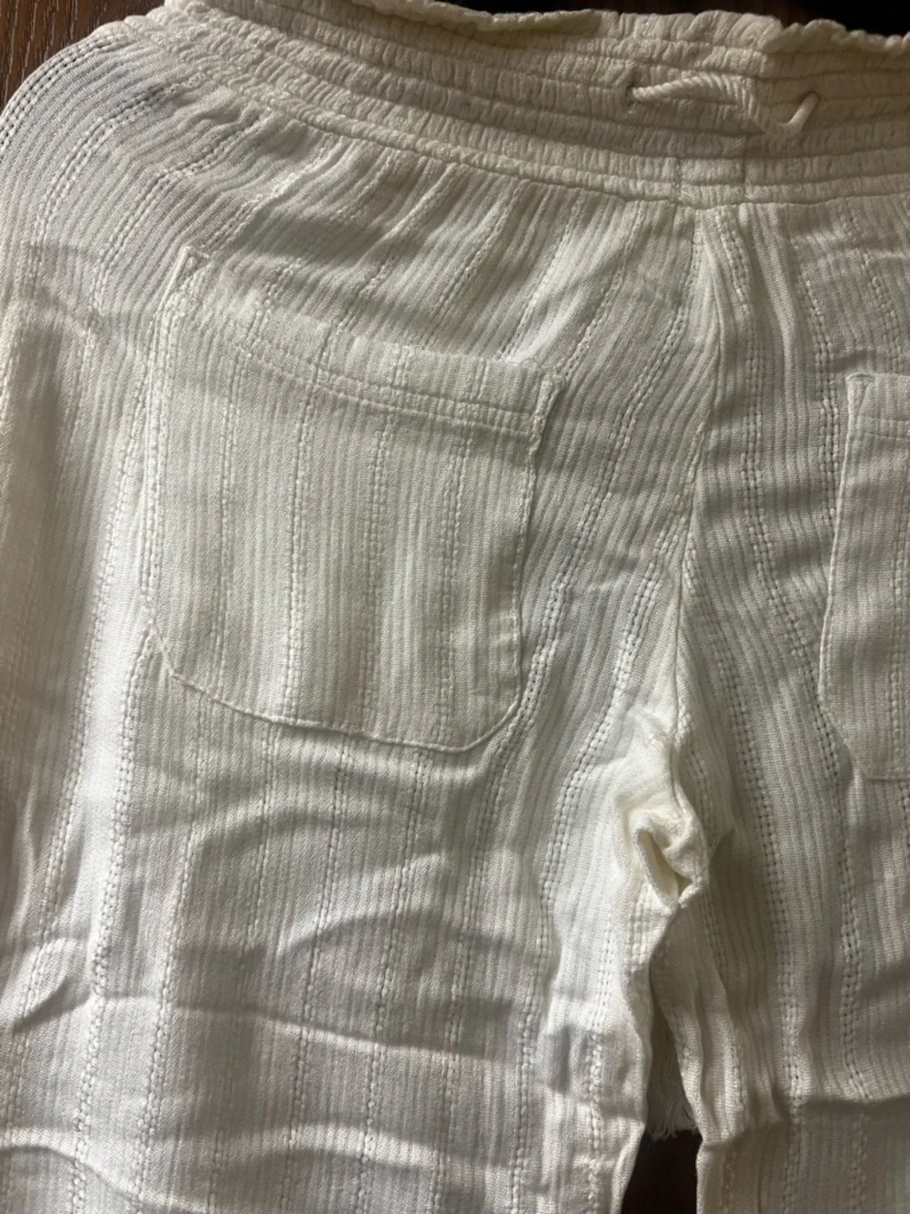 Cute Roxy Pants - Picture 8 of 8